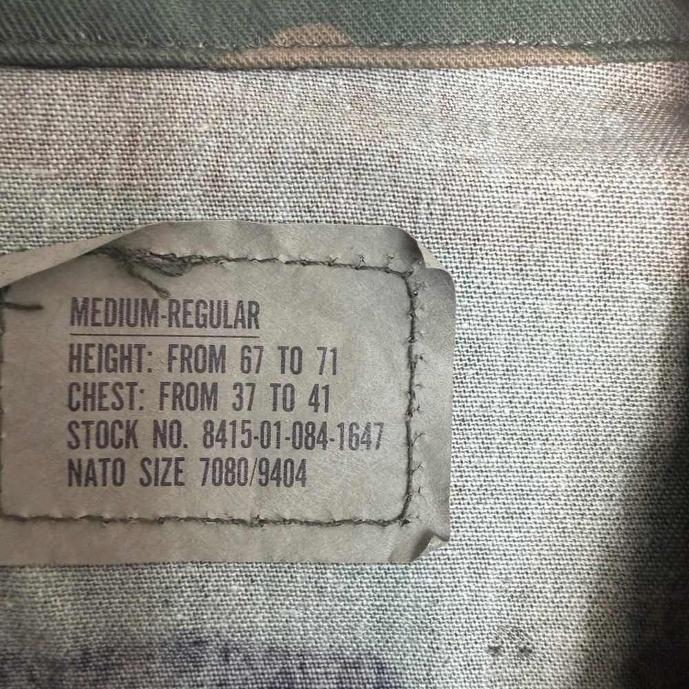 Army‎ Camo Field Jacket Medium Regular "Deeds Not Words" Patch - Picture 10 of 10